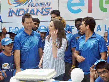 નીતા અને મુકેશ અંબાણીએ IPL ફાઇનલમાં હાજર રહેવાનું કેમ ટાળ્યું?