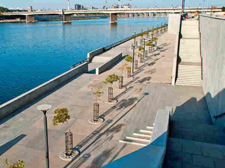 સાબરમતી રિવરફ્ર્ન્ટ ખાતે બનનાપું અમદાવાદ વ્હીલ 150 મીટર ઊંચું હશે