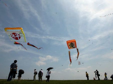 જાપાન કાઇટ ફેક્સિટવલ : વિશ્વના બધા જ ધ્વજ એક પંતંગમાં!!!