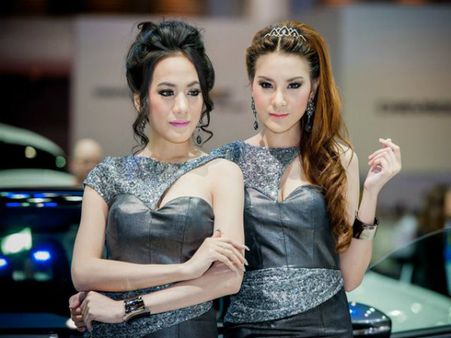 હોટ બેન્સની હાજરી, બેન્કોક મોટર શો બન્યો વધુ હોટ