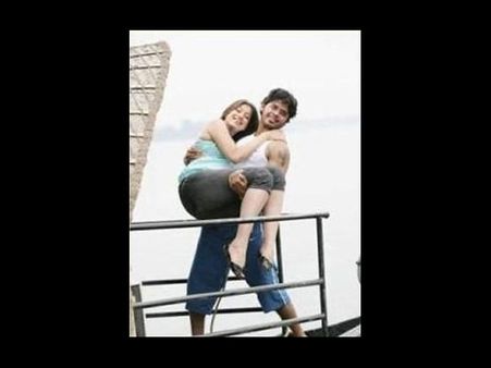  શ્રીસંથ સાથે લક્ષ્મી રાય