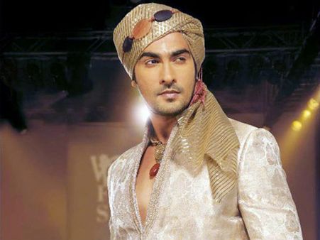 અશ્લીલ દેખાવા નથી માંગતાં કિંગ મલખાન