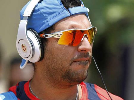 યુવરાજ પણ નિશાના પર