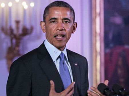 કોલર પર લાગી લિપસ્ટિક, ઓબામાએ આપી સફાઇ