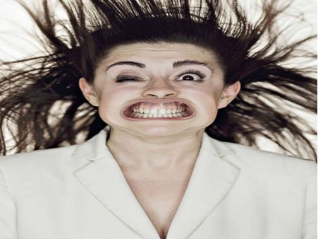 ઝડપી હવામાં કંઇક આવો થઇ જાય છે ચહેરો