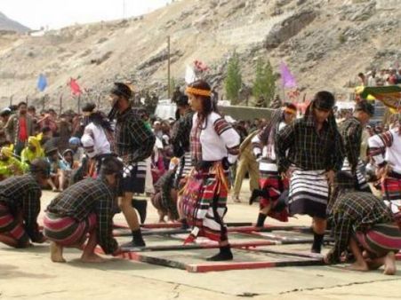 શ્રેષ્ઠ હિમાલયથી ઘેરાયલું સ્થળ કારગિલ શ્રેષ્ઠ હિમાલયથી ઘેરાયલું સ્થળ કારગિલ