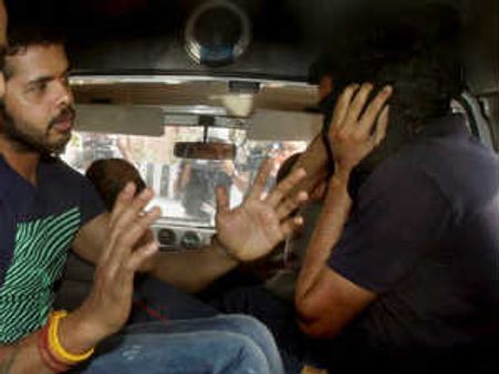 સ્પૉટ ફિક્સિંગ: શ્રીસંતના મિત્ર સહિત વધુ ચારની ધરપકડ