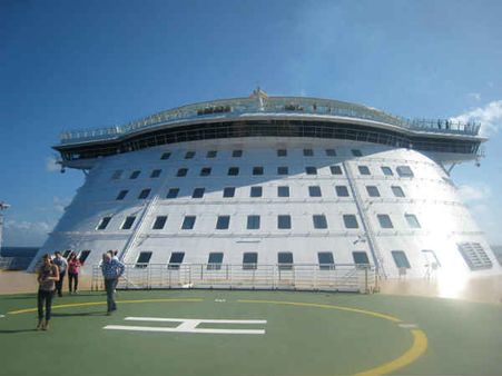 Photo : અજાયબી છે વિશ્વની સૌથી મોટી ક્રુઝ શિપ અલુરે ઓફ ધ સીસ