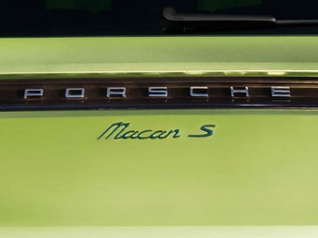 પોર્શે રજુ કરશે એન્ટ્રી લેવલની એસયૂવી