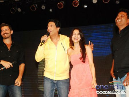 શૉર્ટકટ રોમિયોનું પ્રમોશન શૉર્ટકટ રોમિયોનું પ્રમોશન