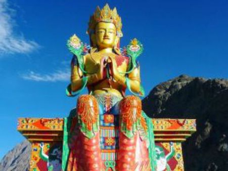 સમુદ્ર તટથી 10 હજાર ફૂટની ઉંચાઇ પર સ્થિત