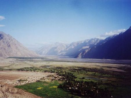 આખું વર્ષ રહે છે બરફની ચાદર ઓઢેલું