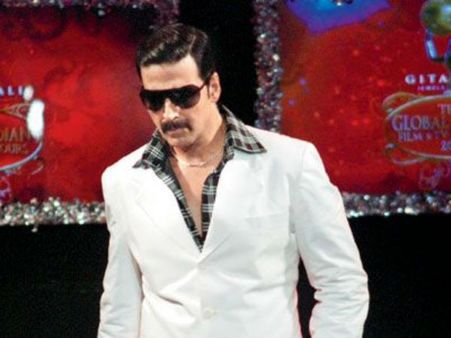 Video : ‘ફોન કો ભી થોડા આરામ દો... બડી મહેનત સે બનતી હૈં ફિલ્મેં’