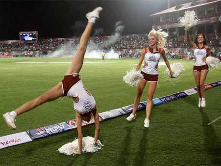 ચિયર લીડર્સમાં હતાશા