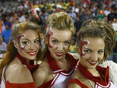 ચિયર લીડર્સ!