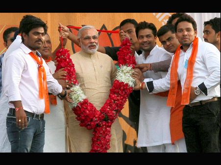 'પોલિટીકલ વોરમાં મોદી અમારા બેસ્ટ કમાન્ડો'