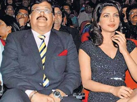 લાડકડા છે પ્રિયંકા લાડકડા છે પ્રિયંકા