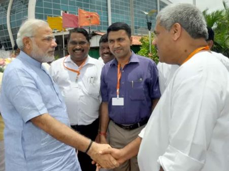 હસ્ત ધૂનૂન