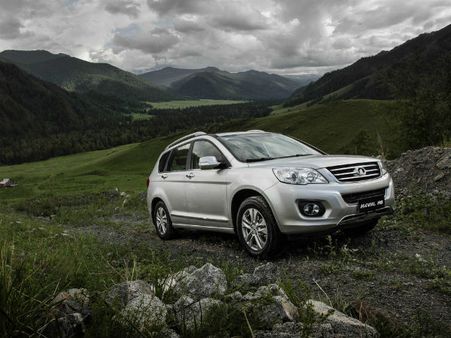 એસયૂવી સાથે કાર પણ કરવામાં રજૂ