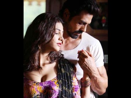 શ્રુતિ હસન સેક્સ વર્કર