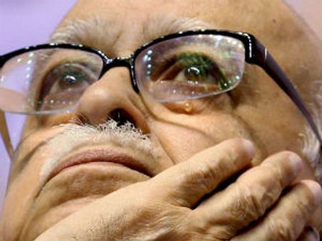 વિવાદનો આવ્યો અંત, 'રિસાયેલા' અડવાણી માની ગયા