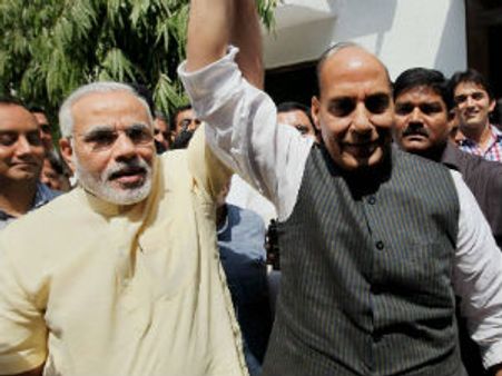 મોદી અંગે યુટર્ન નહીં: રાજનાથ સિંહ