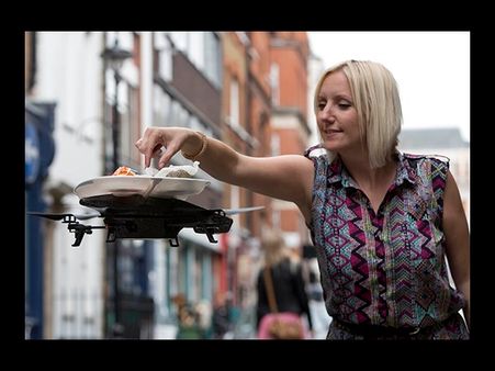 આ રીતે ગ્રાહકો પાસે પહોંચે છે ઉડતી ટ્રે