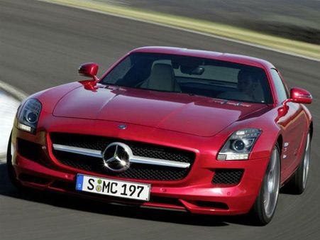 મર્સડિઝ બેન્ઝ, એસએલએસ