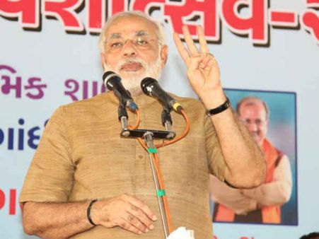 મોદીએ કર્યો શાળા પ્રવેશોત્સવ અને કન્યા શિક્ષણ અભિયાનનો પ્રારંભ