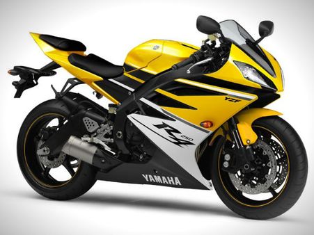 યામહા આર250