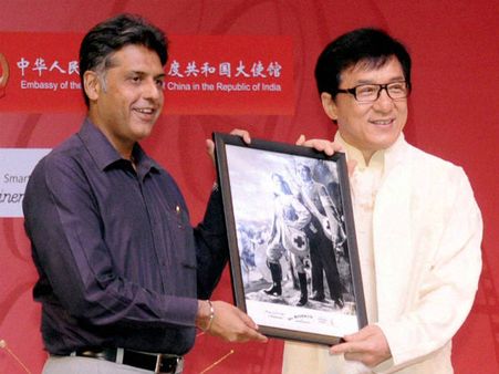 સુપરહિટ ફિલ્મો માટે જાણીતા