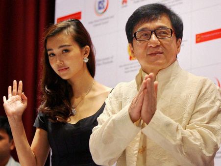 Pics : અને જૅકી ચાન બોલી ઉઠ્યાં - ‘નમસ્તે’!