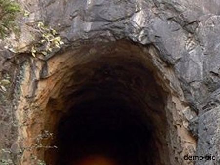 18મી સદીની સ્મગ્લર ટનલ