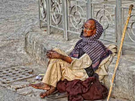 ભારતના ગરીબો 17 રૂપિયામાં દિવસ ગુજારે છે : સર્વે