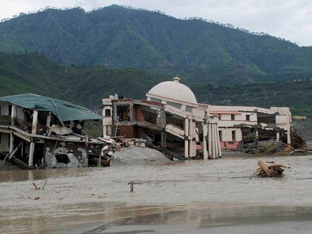 તબાહીમાં કાપ્યા છ દિવસ