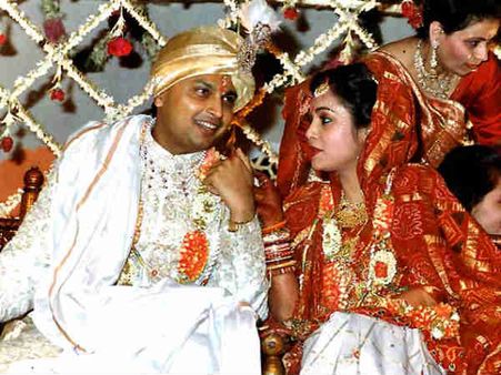 મુનીમ હવે અંબાણી મુનીમ હવે અંબાણી