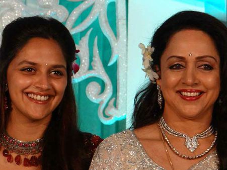 હેમાના ઘરે સગપણ