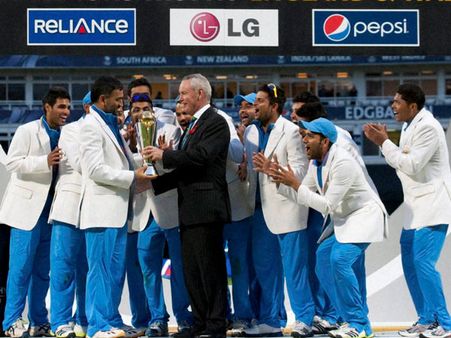 સહયોગી સભ્યોને 30 લાખ