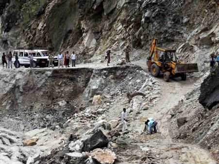 ઉત્તરાખંડમાં વાદળ ફાટતા પૂરની સ્થિતિ વચ્ચે 25ના મોત 