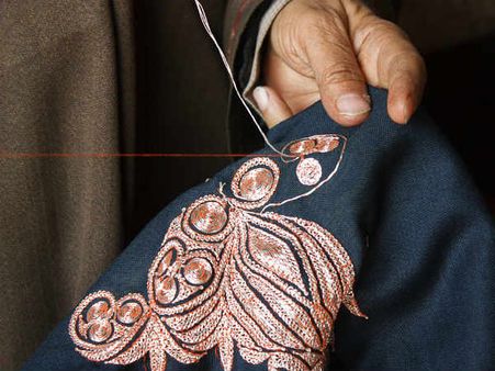 ઝરી કામ - Zari work : ઝરી કામ - Zari work :