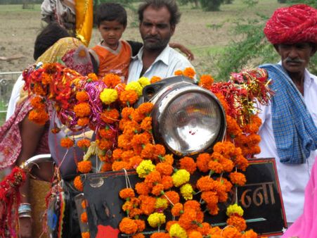 શા માટે લોકો કરે છે આ બુલેટની પૂજા?