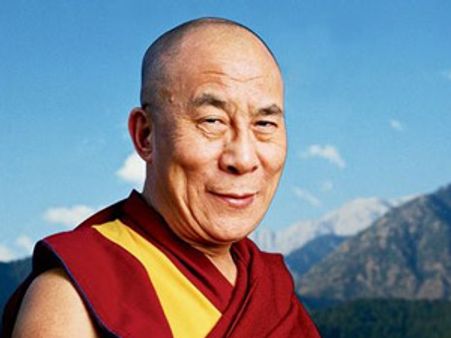 ચીને હટાવ્યો પ્રતિબંધ, લગાવી શકાશે દલાઇ લામાની તસવીરો
