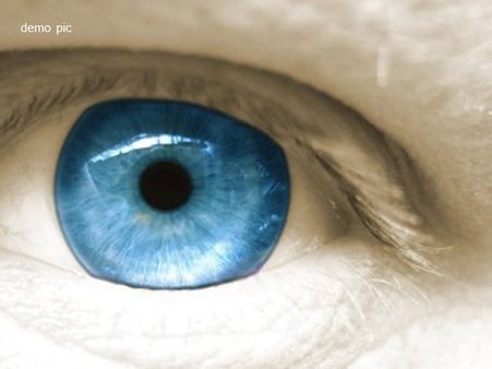 પછી દાંતના હિસ્સાને લગાવવામાં આવે છે આંખ પર