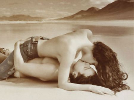 સોશિયલ મીડિયા કેટલું જવાબદાર?