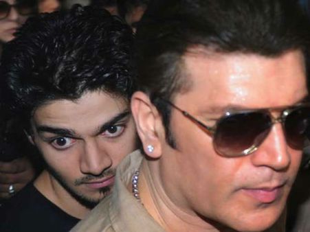 મીડિયા સાથે વાતચીત નહીં