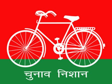 71 વર્ષિય સપા નેતાએ 'ડિમાન્ડ' કરી છોકરીઓની