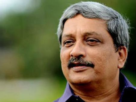 150 કરોડનો સવાલ છે એટલે જુગાર રમવો જરૂરી છે : મનોહર પારિકર