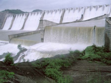 નર્મદા ડેમમાં સારી આવકથી પાણીનું સ્તર 118.40 મીટરે પહોંચ્યું