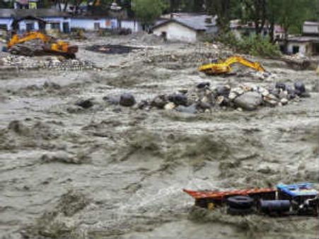 ઉત્તરાખંડ : નદી કિનારે બાંધકામ પર પ્રતિબંધ લાદવા કાયદો