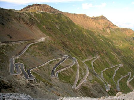 સ્ટેલવિયો પાસ, ઇટલી